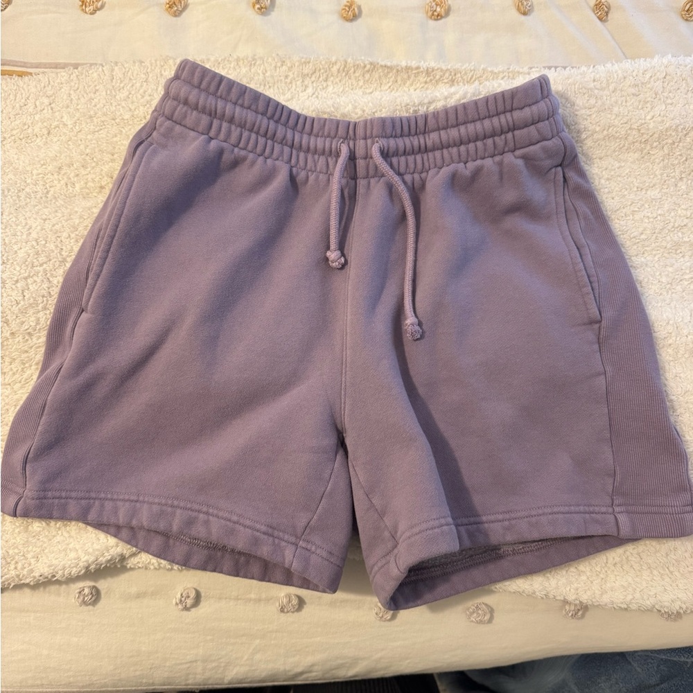 Aritzia TNA Cozy Boyfriend Sweat Shorts